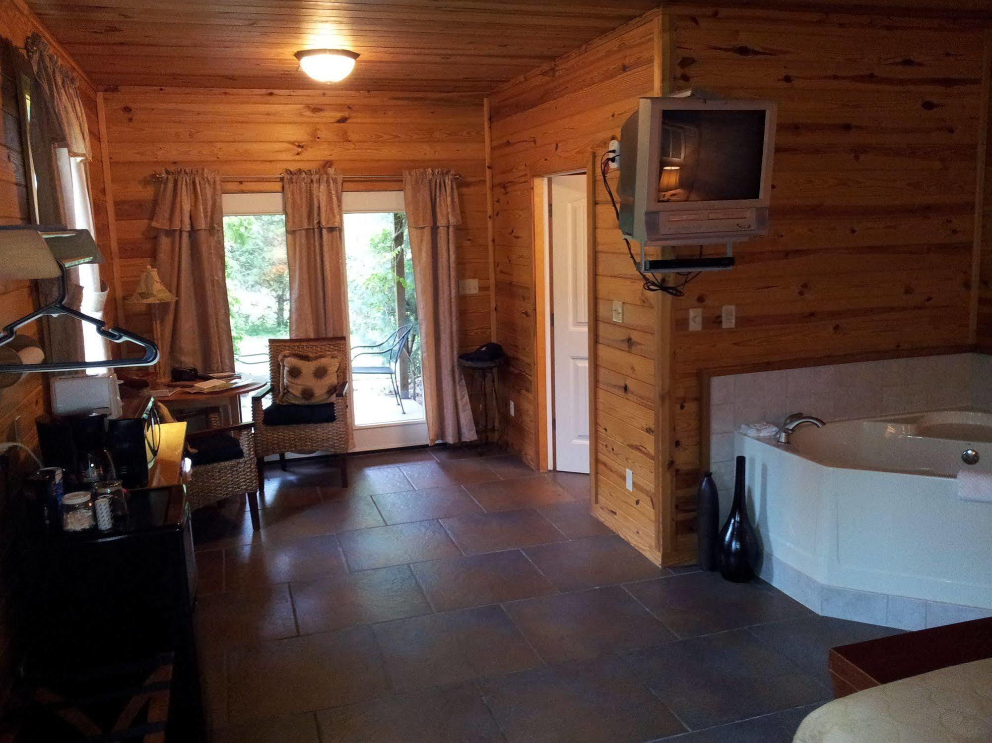 Ferienwohnung Cabins At Sugar Mountain Eureka Springs Exterior foto
