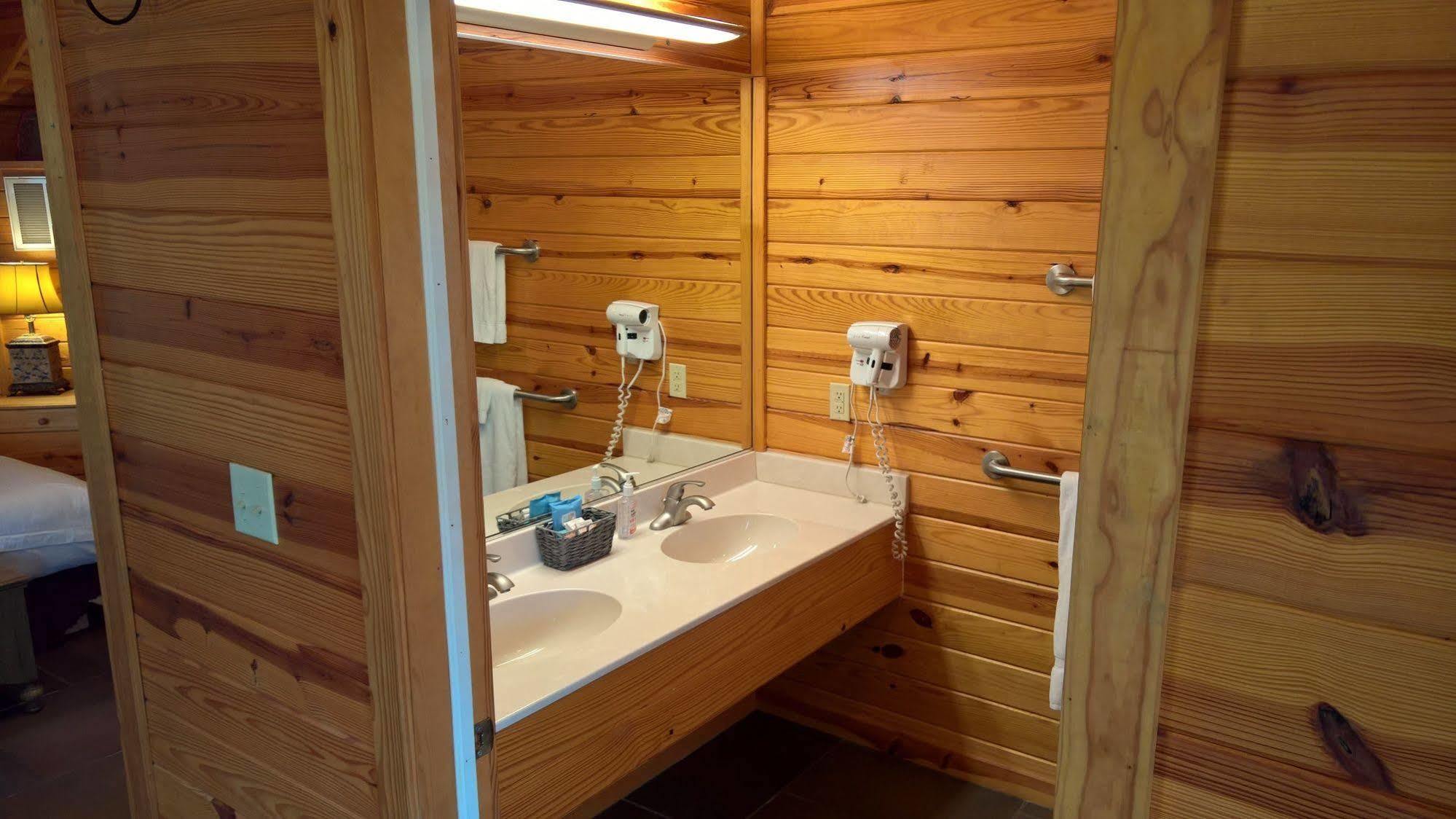 Ferienwohnung Cabins At Sugar Mountain Eureka Springs Exterior foto