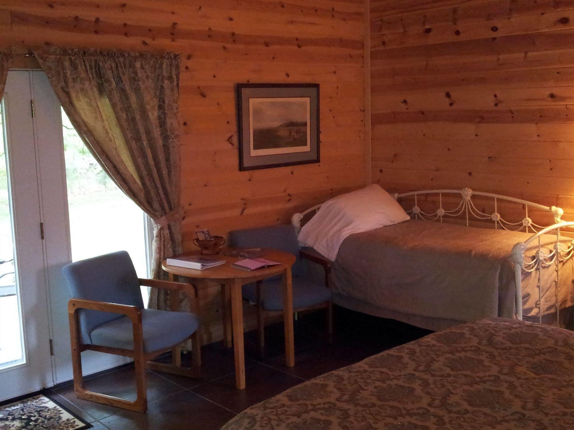 Ferienwohnung Cabins At Sugar Mountain Eureka Springs Exterior foto