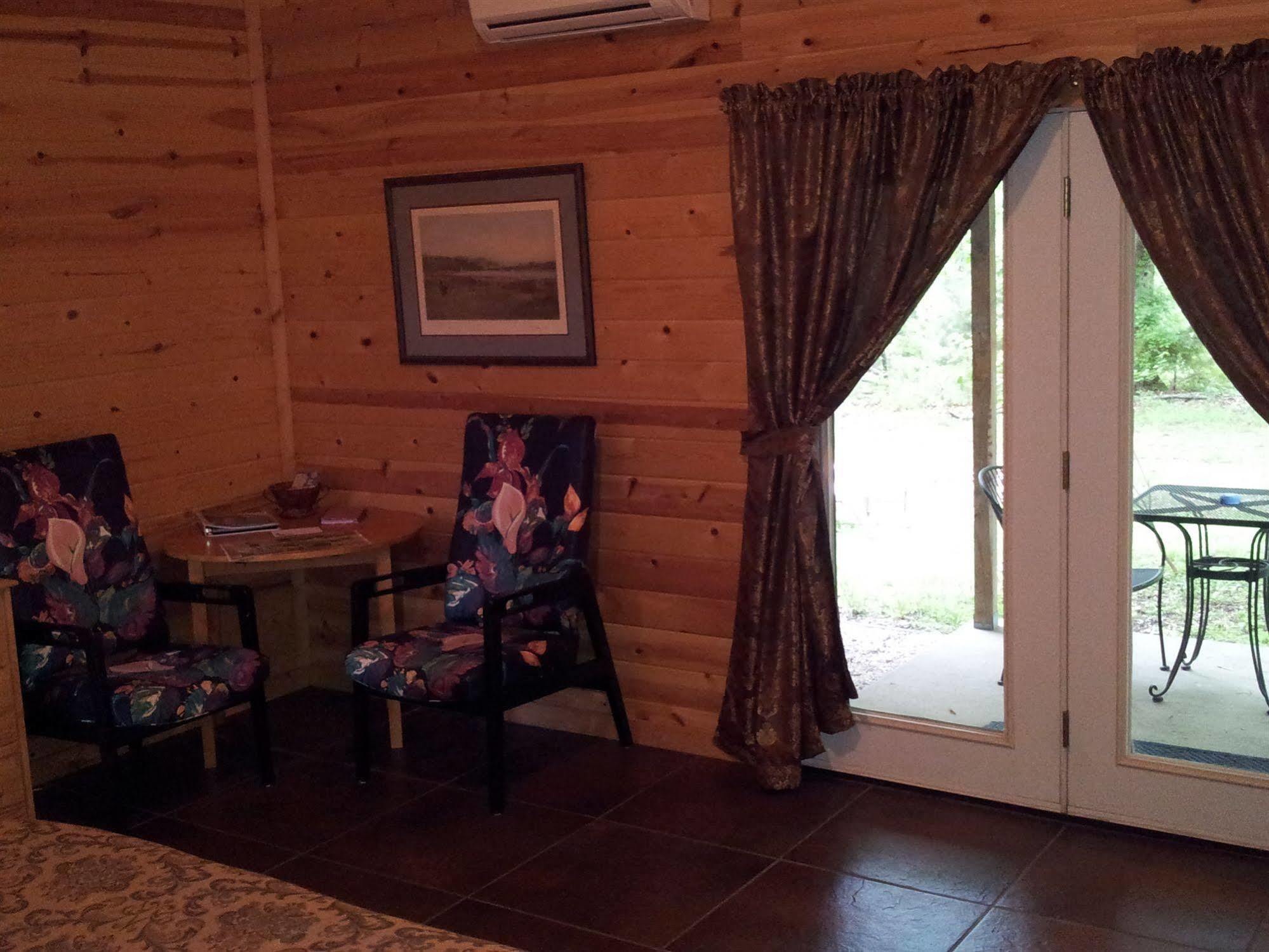 Ferienwohnung Cabins At Sugar Mountain Eureka Springs Exterior foto